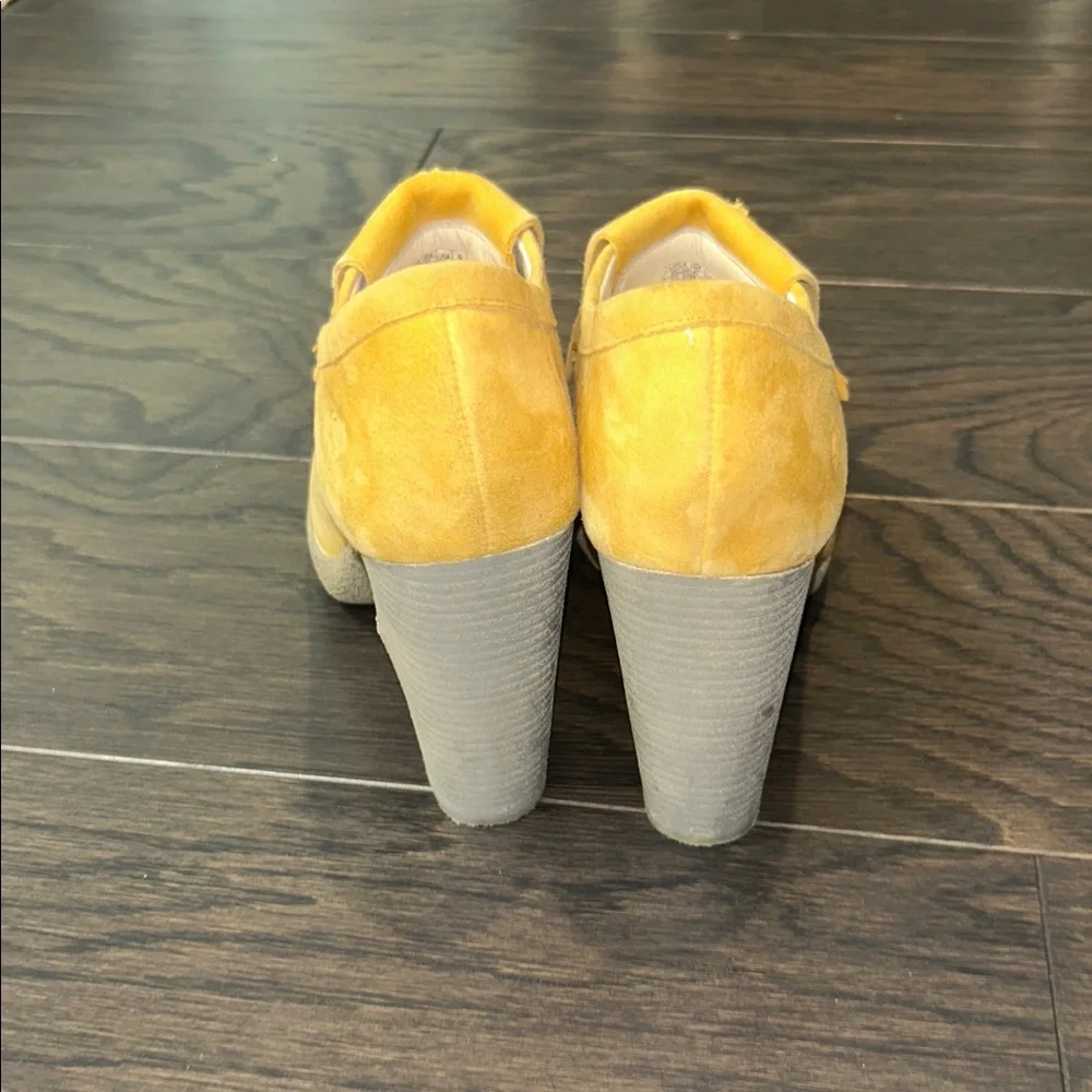 Lacoste Mustard Suede Heeled Loafers - Picture 7 of 8